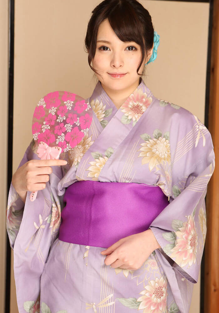 ภาพโป๊ญี่ปุ่น กิโมโนล่อควย 1