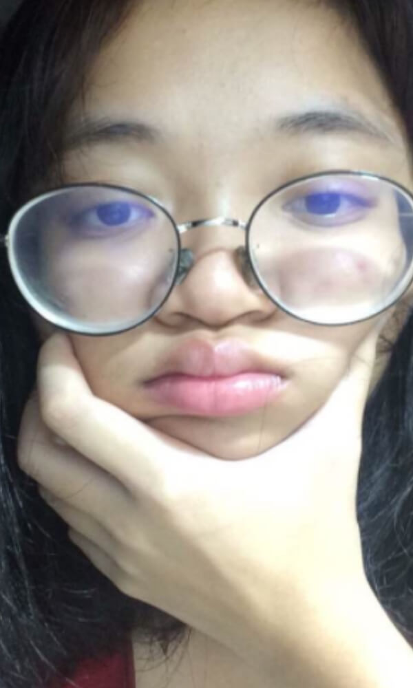 น้องแว่นขี้เงี่ยน 2