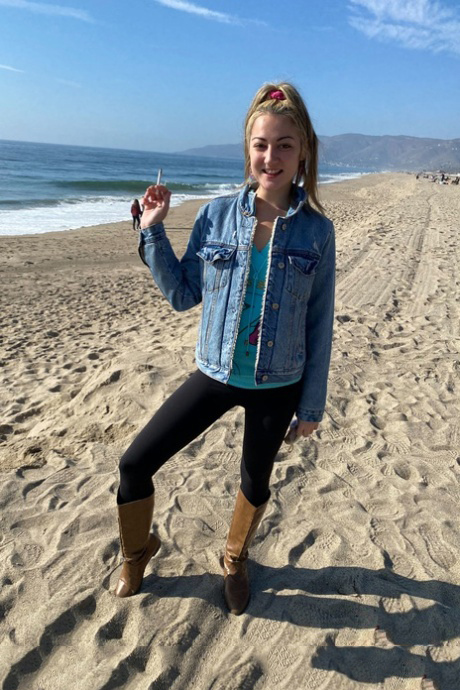 รูปหีแฟนน่าเย็ด (1)