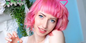 Teengirl pink hair